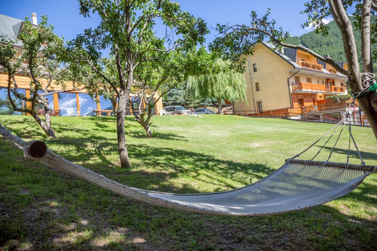 Appartamenti & Wellness Piero Gros Sauze D'Oulx Bagian luar foto