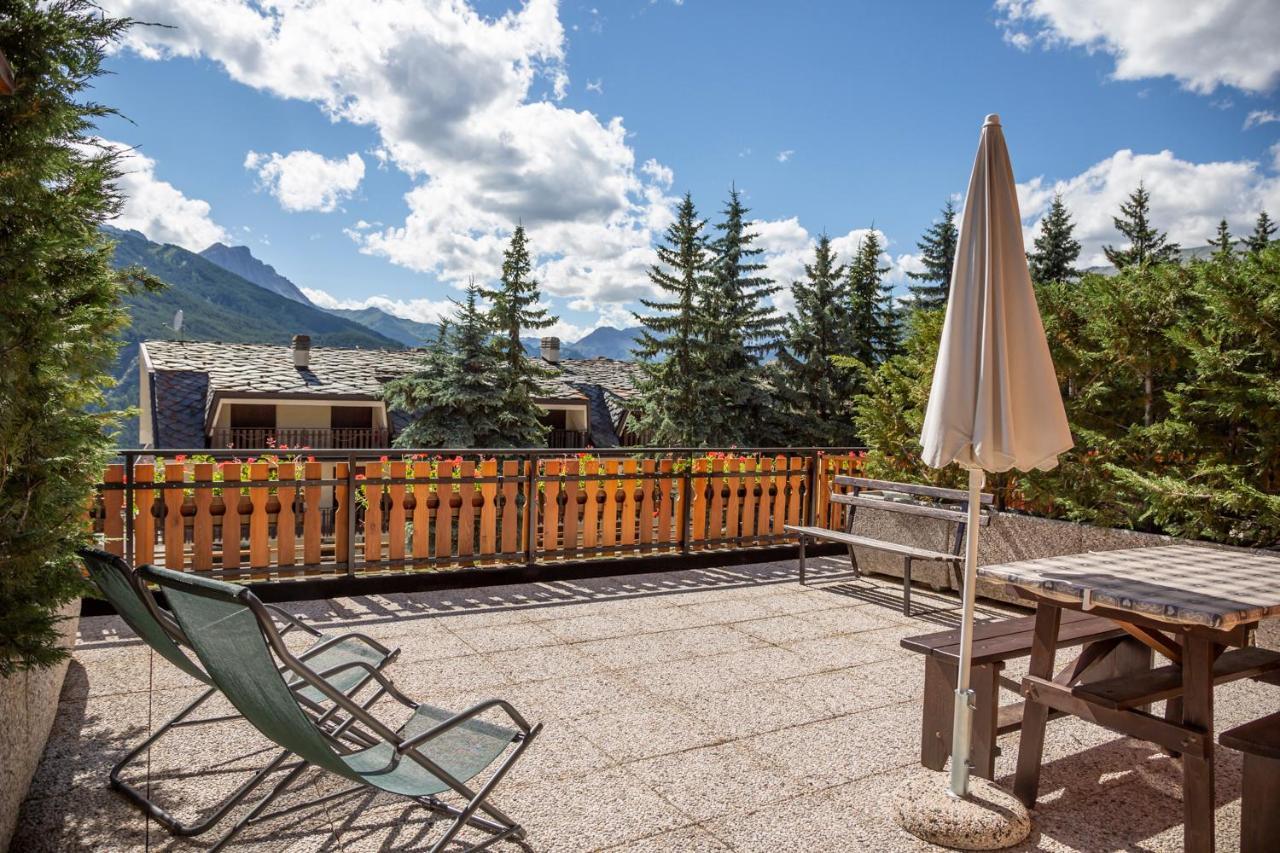 Appartamenti & Wellness Piero Gros Sauze D'Oulx Bagian luar foto