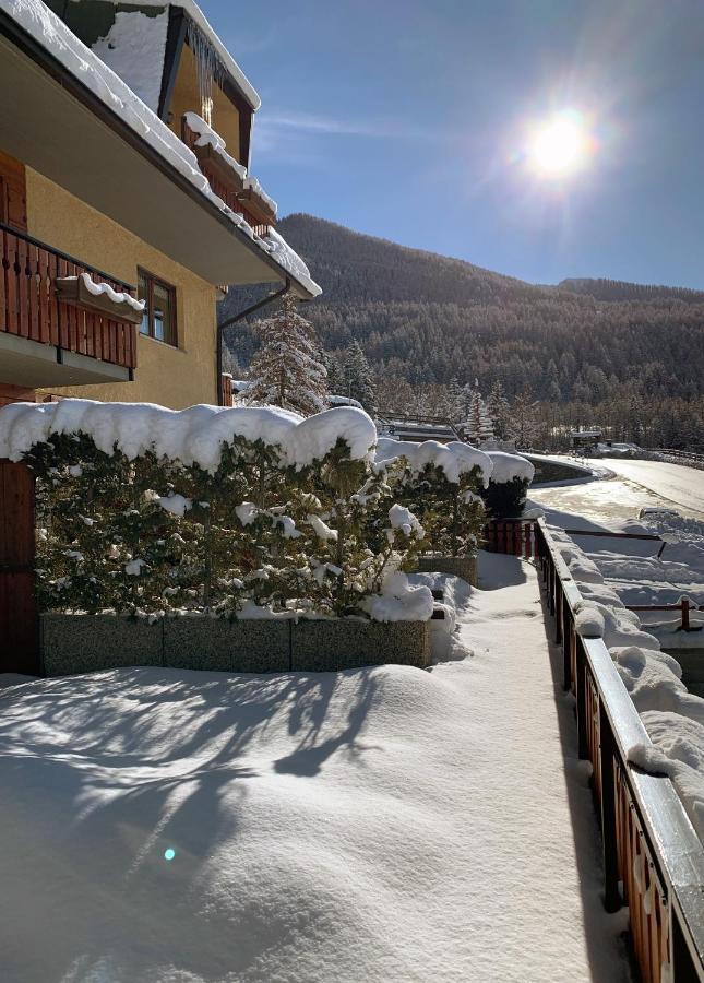 Appartamenti & Wellness Piero Gros Sauze D'Oulx Bagian luar foto